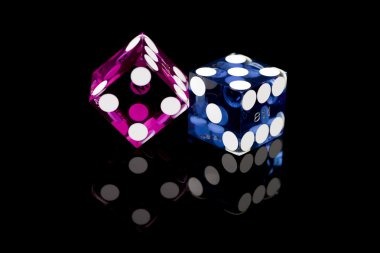 akun 77 mobile app interface showing live-dealer table and account menu
